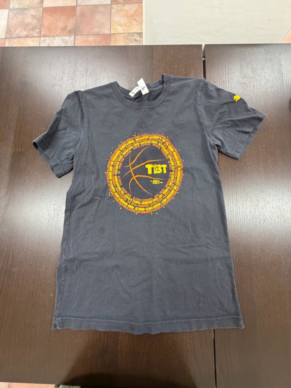 One extra small tee shirt